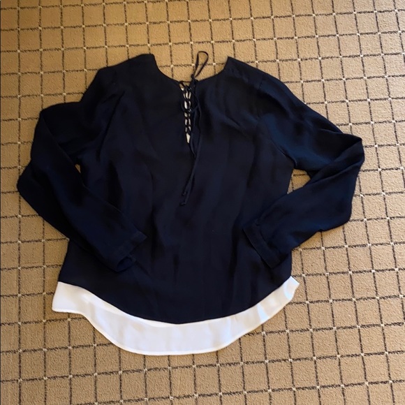 Twelfth Street by Cynthia Vincent crepe top - Picture 2 of 2